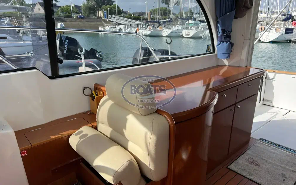 slider 11 Beneteau Antares 980