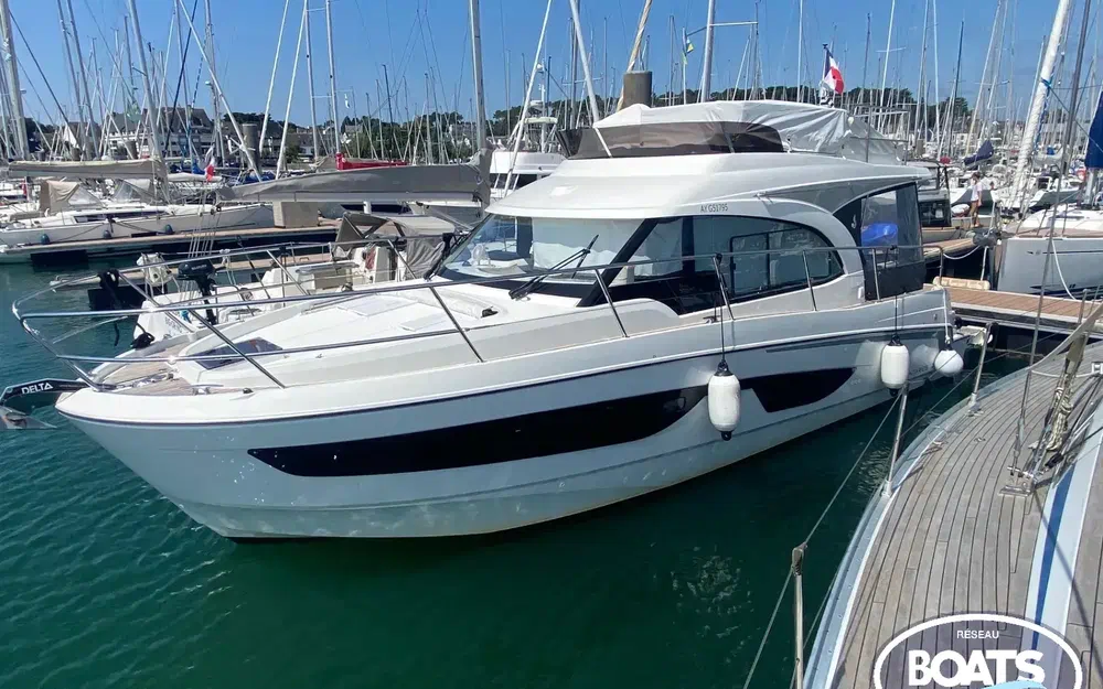 slider 0 Beneteau Antares 11