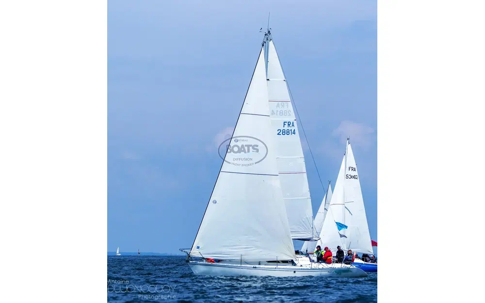 slider 1 Beneteau First 32