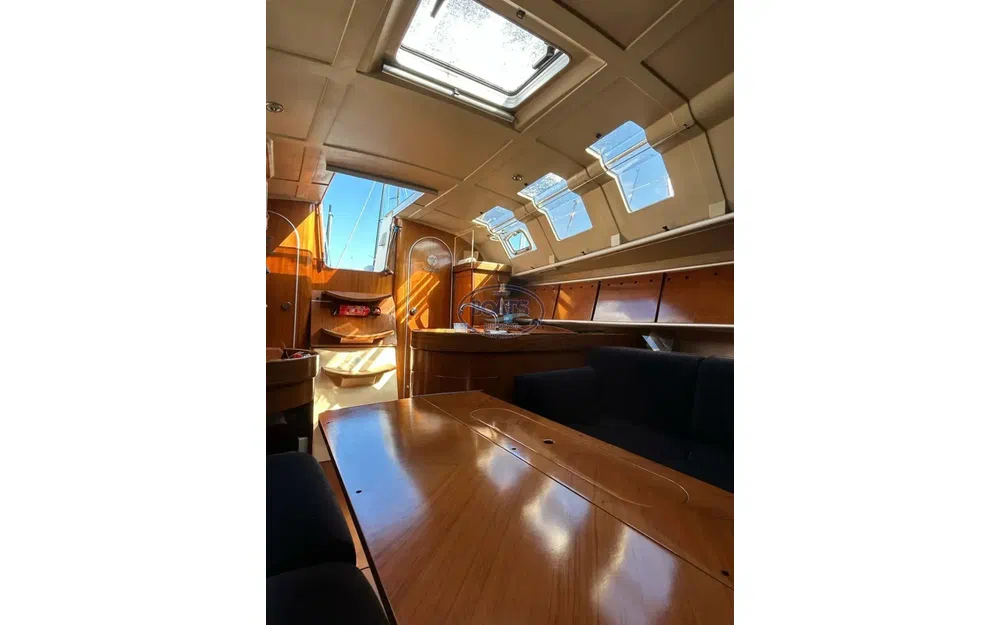 slider 10 Beneteau First 35 S5