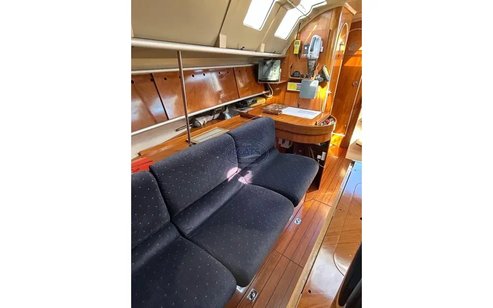 slider 11 Beneteau First 35 S5