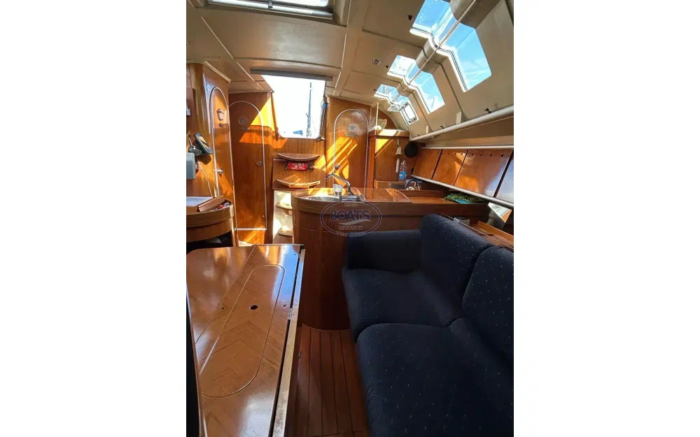 slider 8 Beneteau First 35 S5