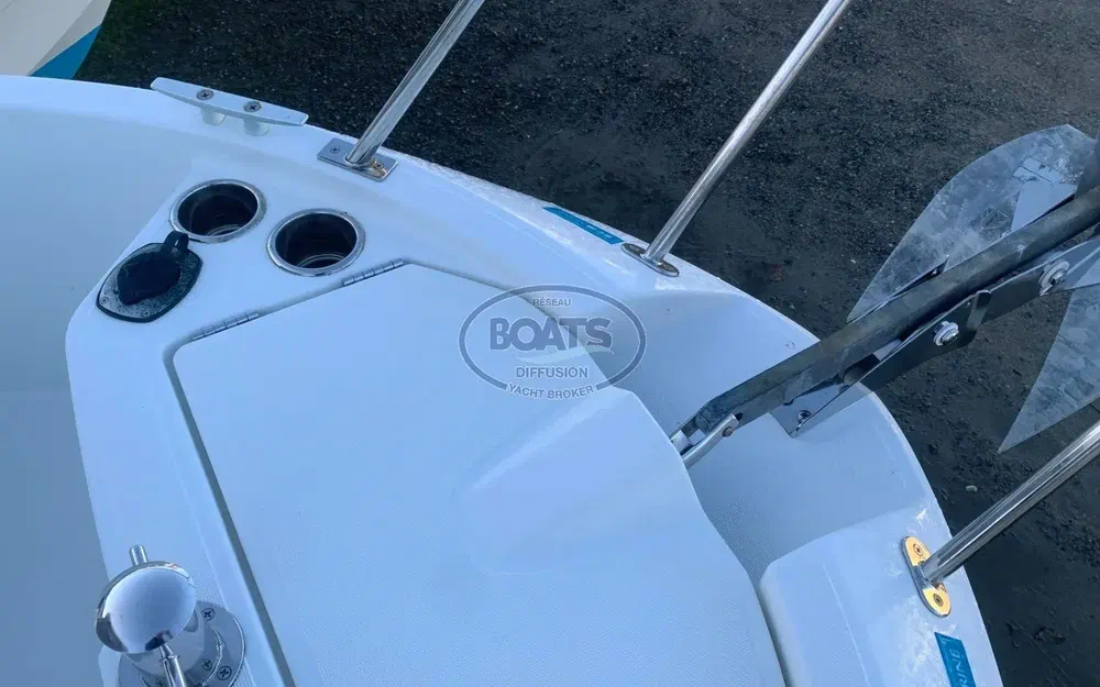 slider 11 Beneteau Barracuda 6