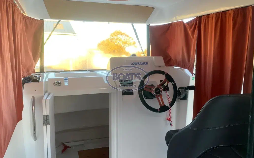 slider 7 Beneteau Barracuda 6