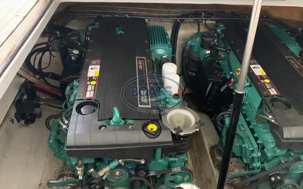 slider 4 Bavaria 35 Sport Hard Top