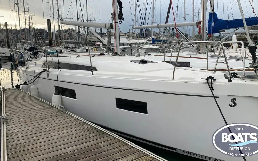 slider 0 Beneteau Oceanis 34.1