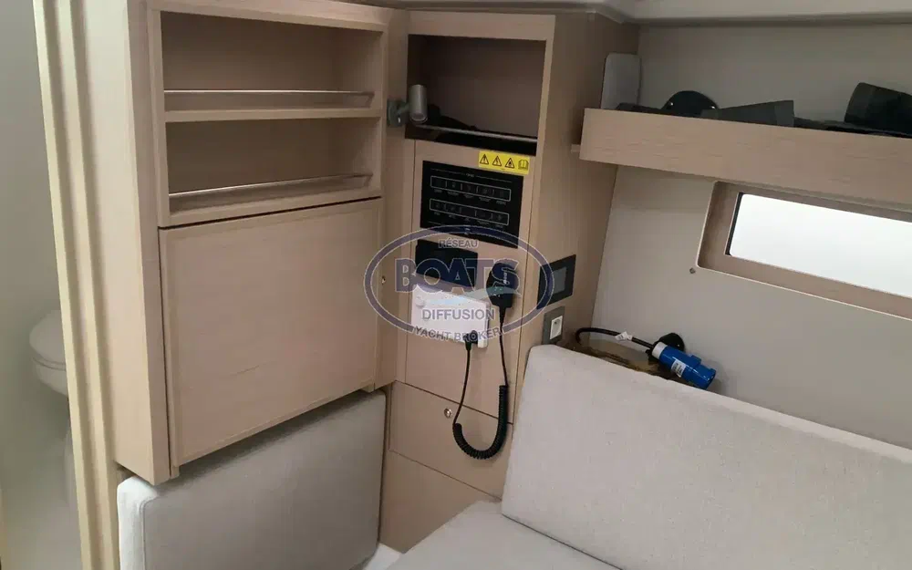 slider 12 Beneteau Oceanis 34.1