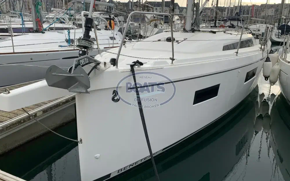 slider 5 Beneteau Oceanis 34.1