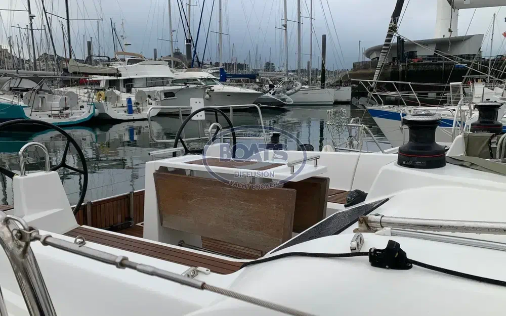 slider 7 Beneteau Oceanis 34.1