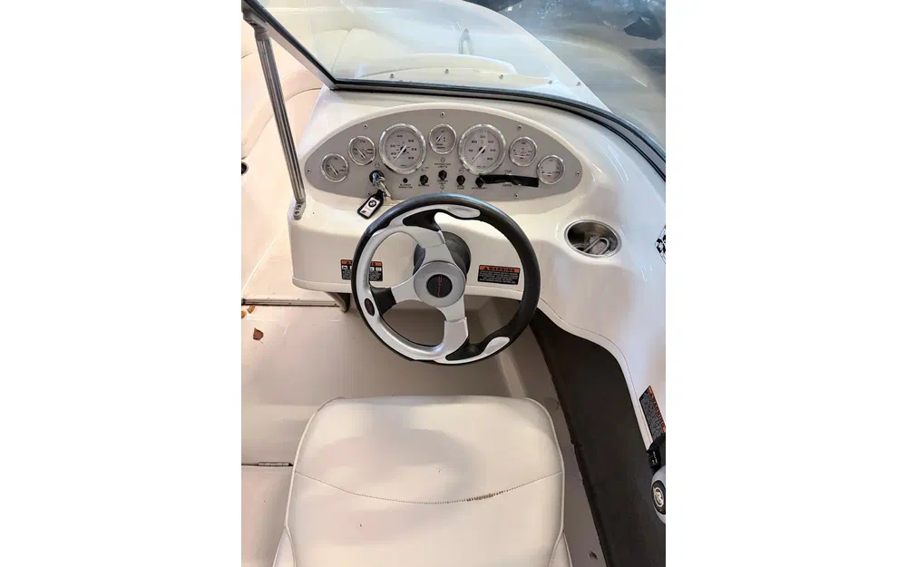 slider 3 Bayliner 175 GT Gran Turismo