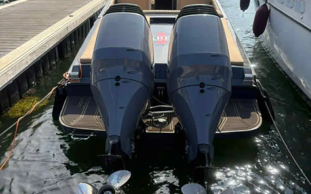 slider 6 Cigarette Cafe Racer 35