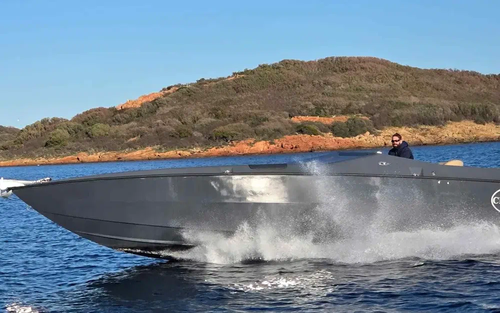 slider 2 Cigarette Cafe Racer 35