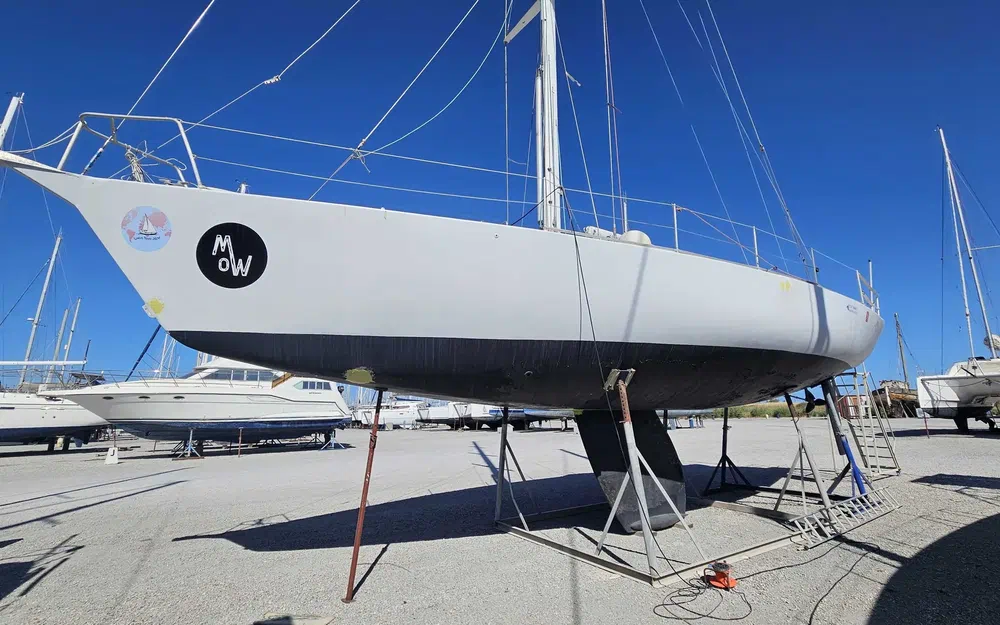 slider 0 German Frers 48