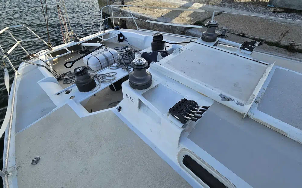 slider 5 German Frers 48