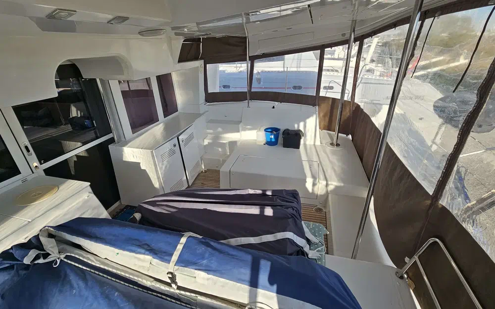 slider 4 Lagoon 450 F