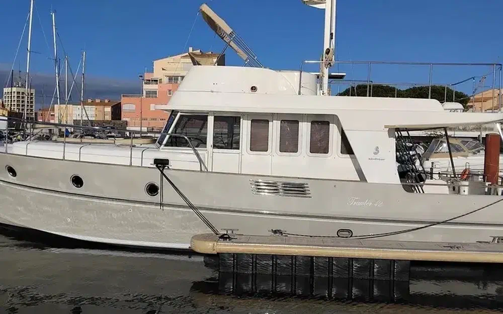 slider 0 Beneteau Swift Trawler 42