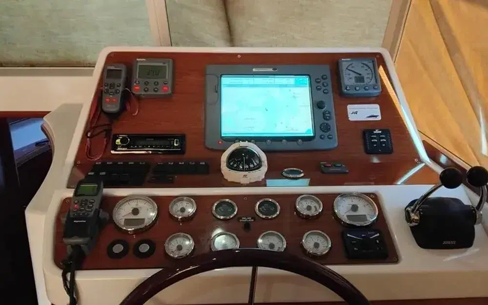 slider 11 Beneteau Swift Trawler 42