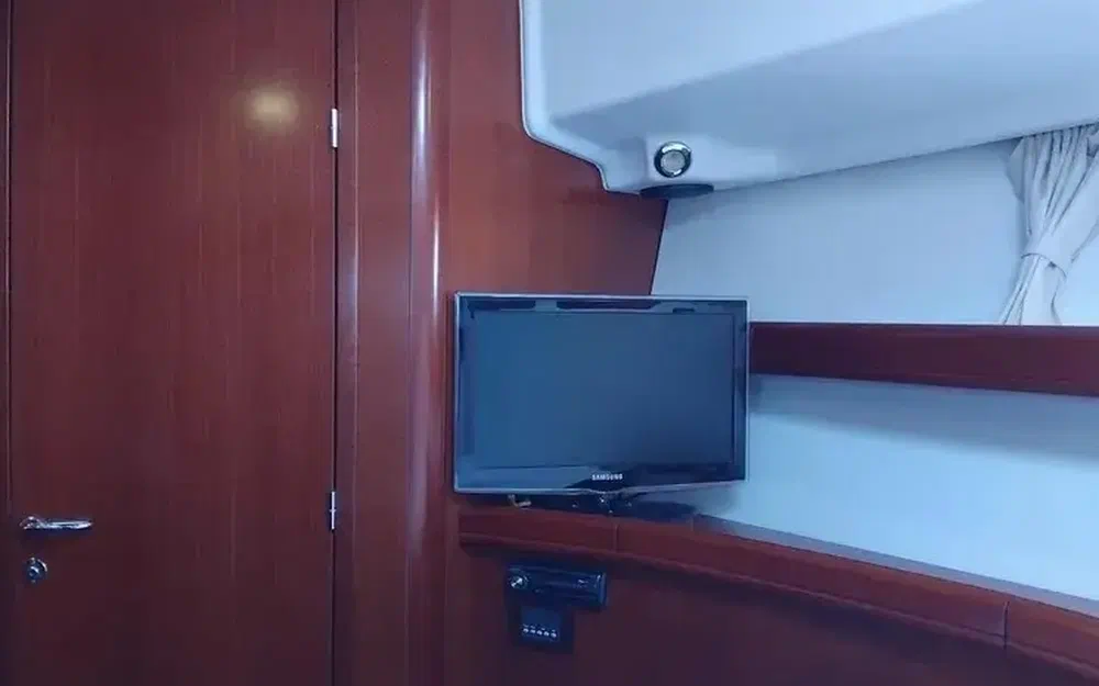 slider 13 Beneteau Swift Trawler 42