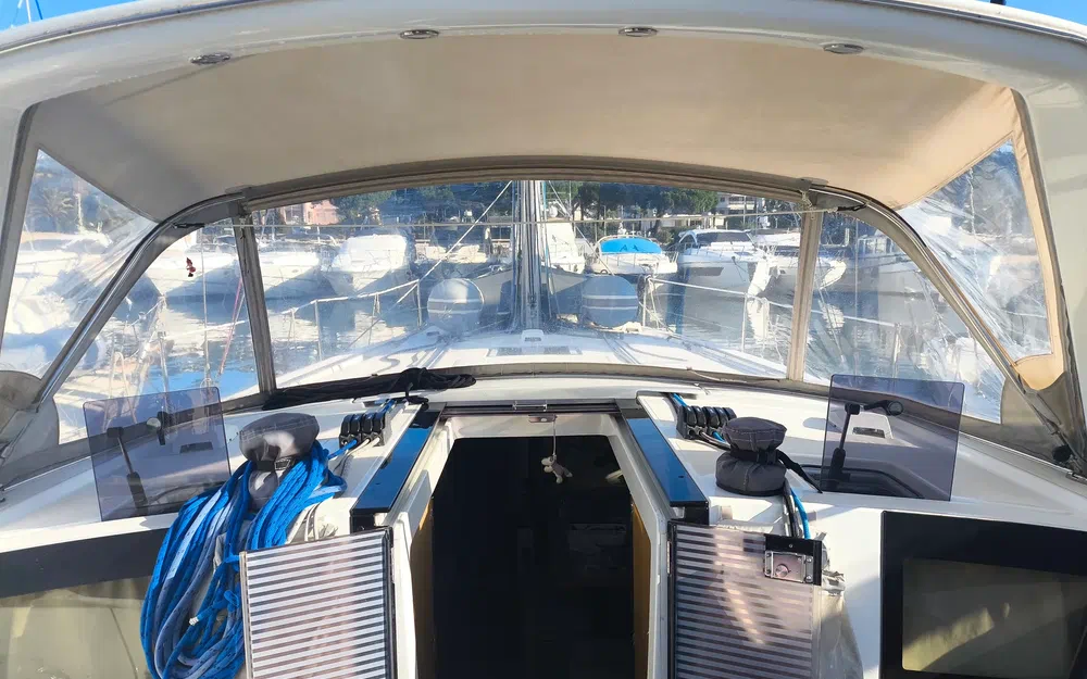 slider 23 Beneteau Oceanis 45