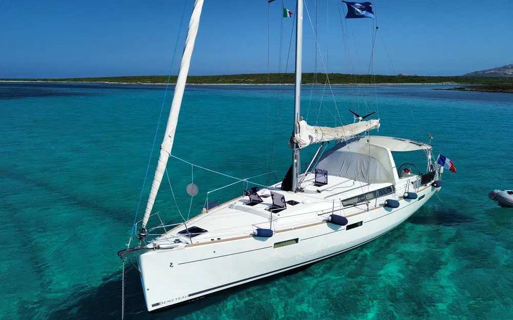 slider 1 Beneteau Oceanis 45