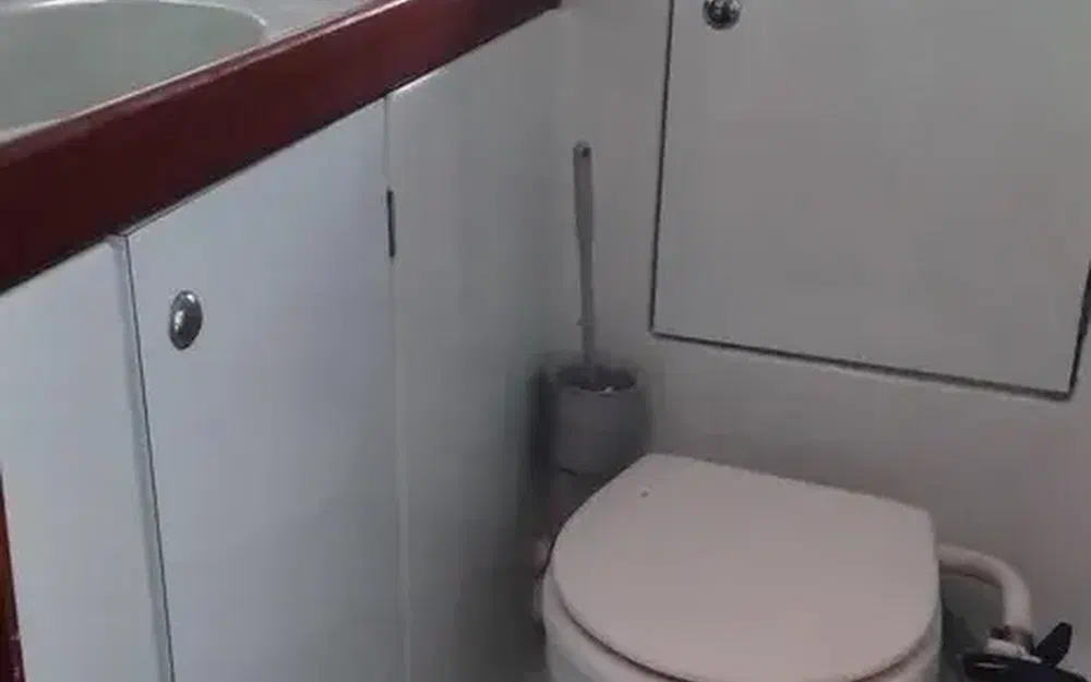 slider 14 Beneteau Antares 905