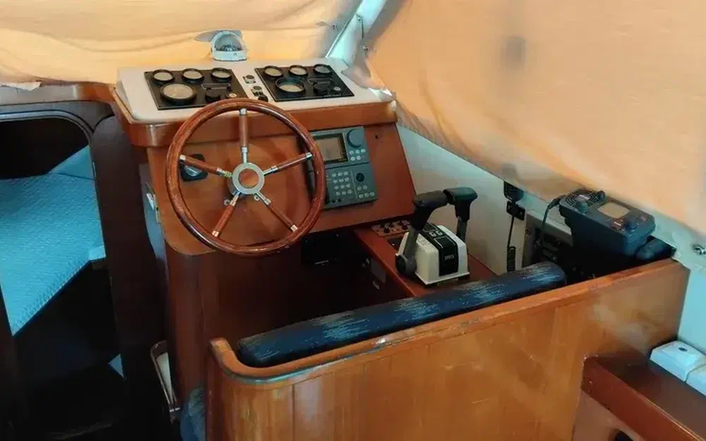 slider 8 Beneteau Antares 905