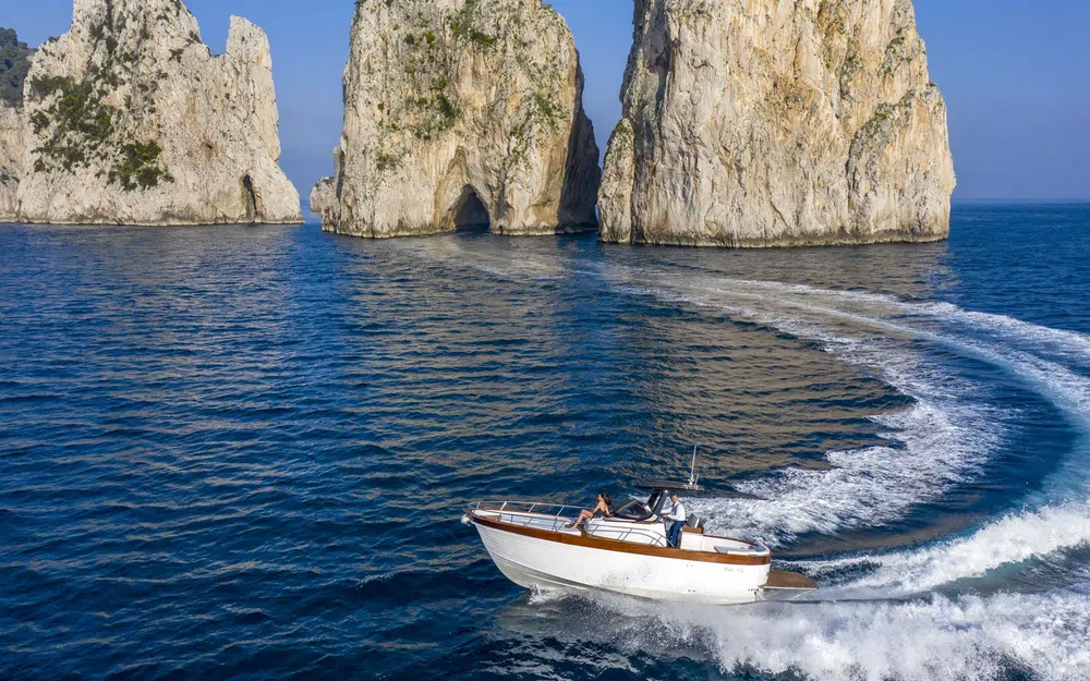 slider 2 Cantieri Mimi Libeccio 9.5 WA