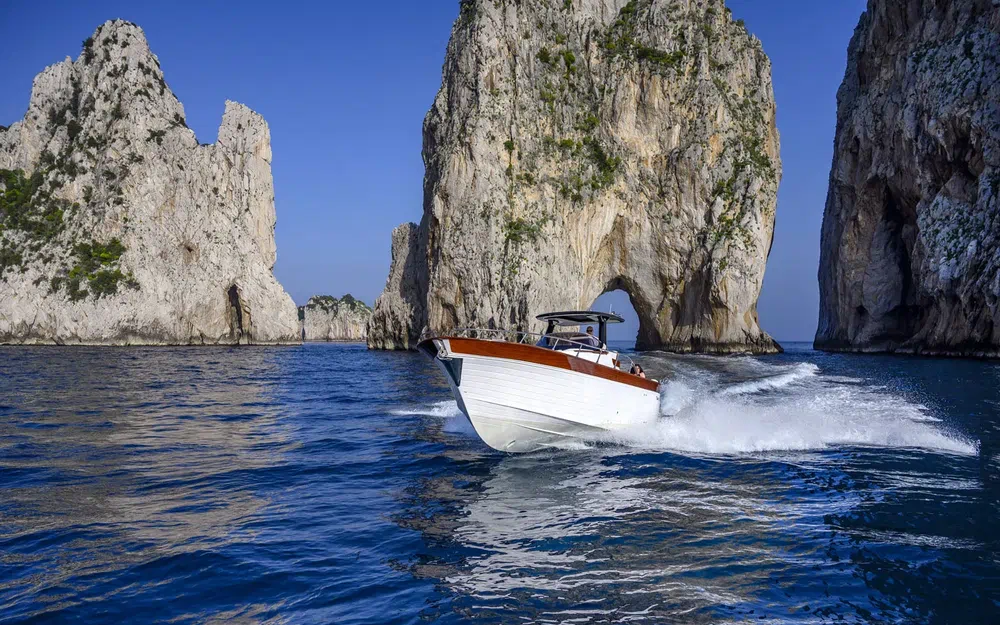 slider 1 Cantieri Mimi Libeccio 9.5 WA