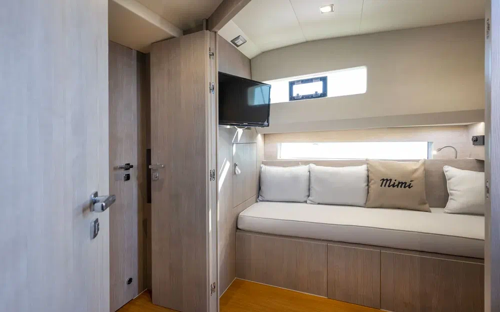 slider 15 Cantieri Mimi Libeccio 11 Cabin