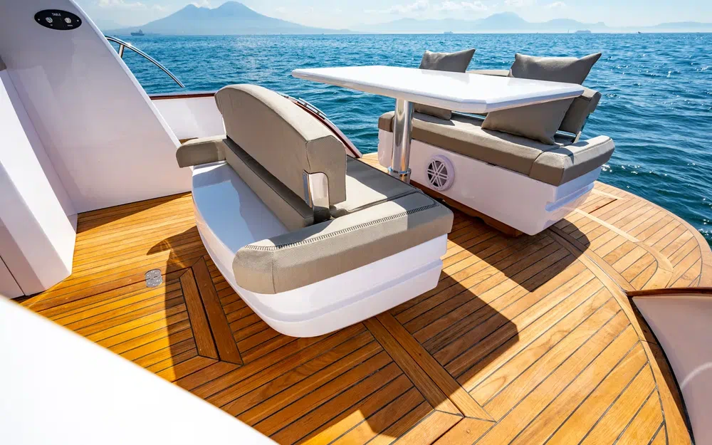 slider 2 Cantieri Mimi Libeccio 11 Cabin
