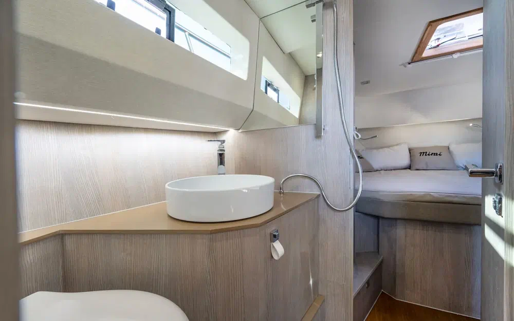 slider 22 Cantieri Mimi Libeccio 11 Cabin