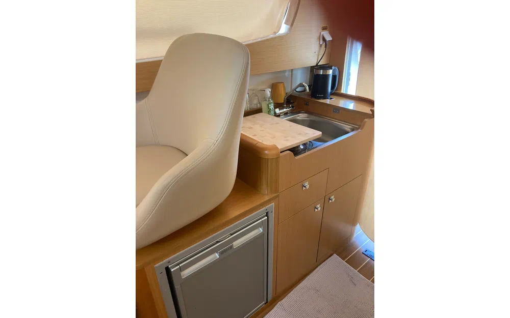 slider 8 Jeanneau Merry Fisher 815