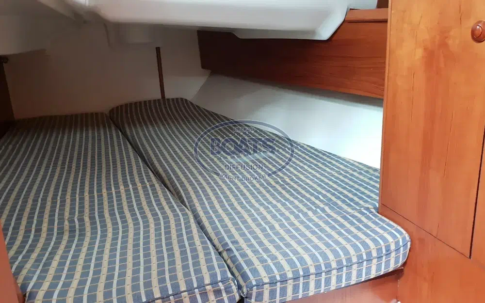 slider 11 Jeanneau Sun Fast 37