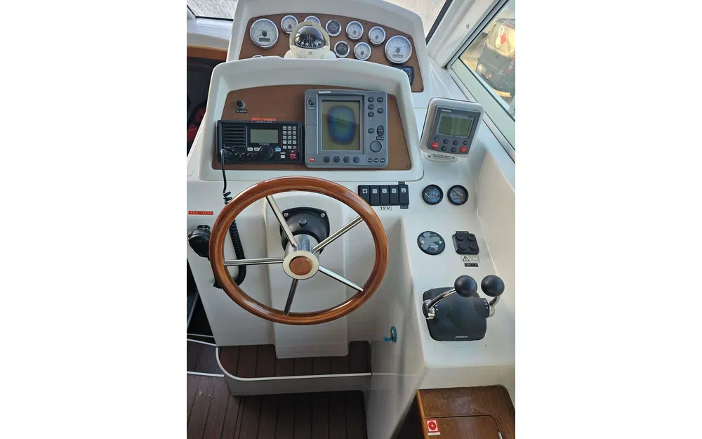 slider 9 Beneteau Antares 980