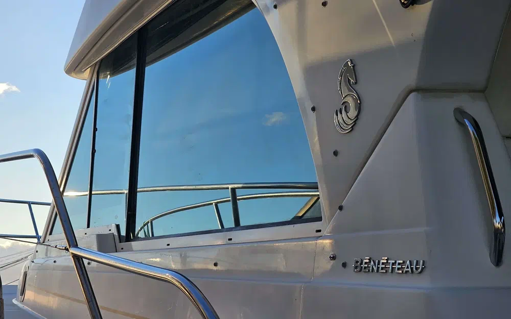 slider 3 Beneteau Antares 980