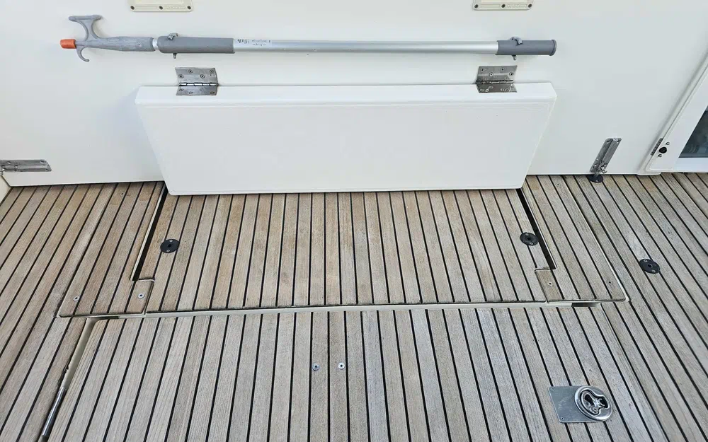 slider 8 Beneteau Antares 980