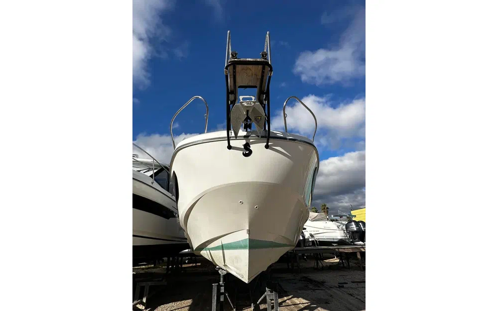 slider 4 Beneteau Flyer 9 Sundeck