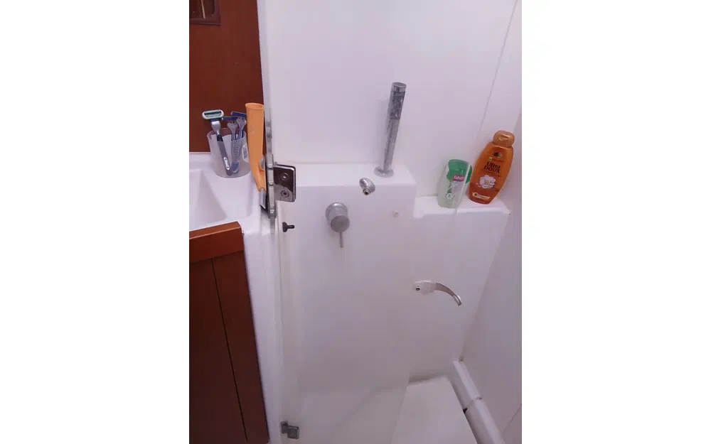 slider 10 Beneteau Oceanis 45