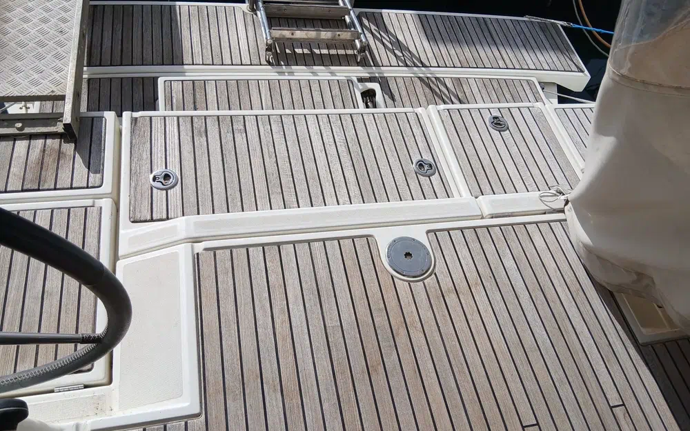 slider 3 Beneteau Oceanis 45