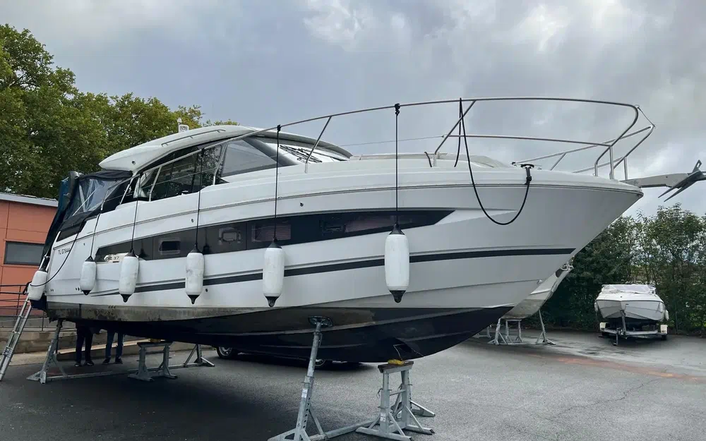 slider 2 Jeanneau NC 37