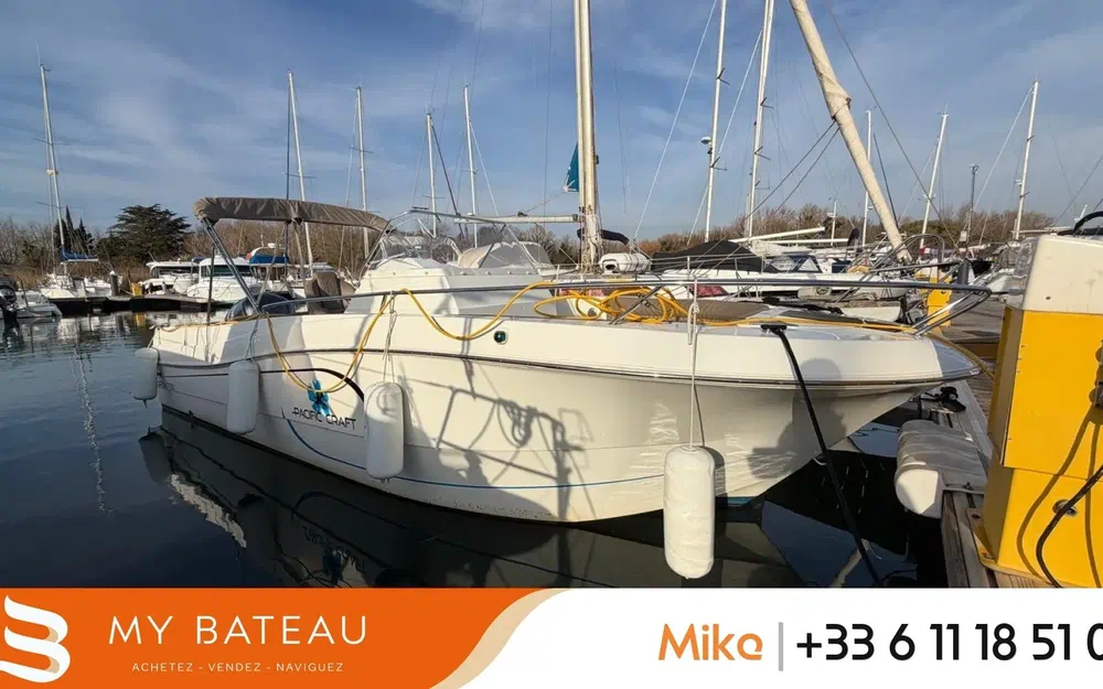 slider 0 Pacific Craft 750 Open