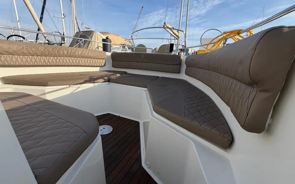 slider 12 Pacific Craft 750 Open