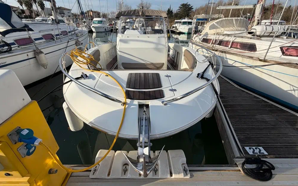 slider 2 Pacific Craft 750 Open