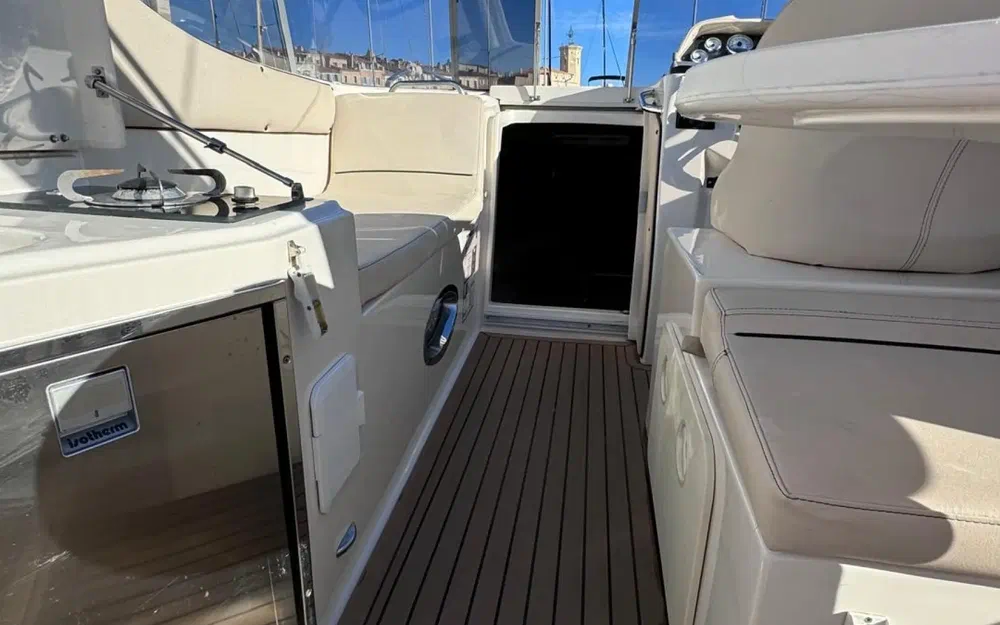 slider 8 Eolo 770 Cruiser