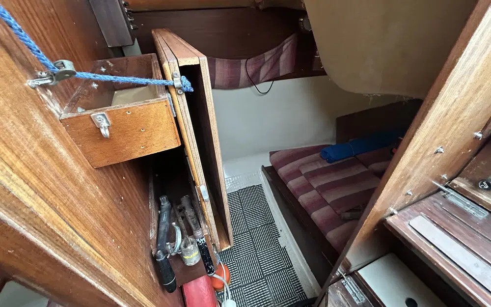 slider 13 Challenger Bravo