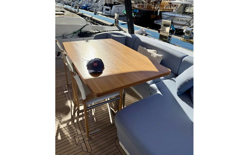 slider 12 Azimut Fly 68