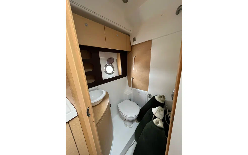 slider 15 Beneteau Monte Carlo 37 Open