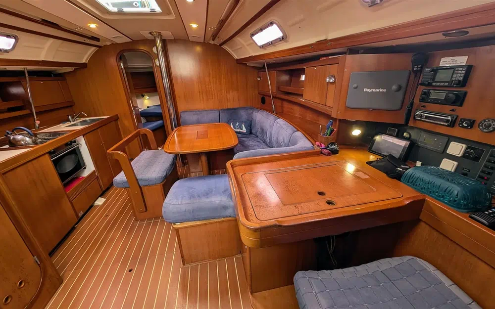 slider 13 Dufour 385