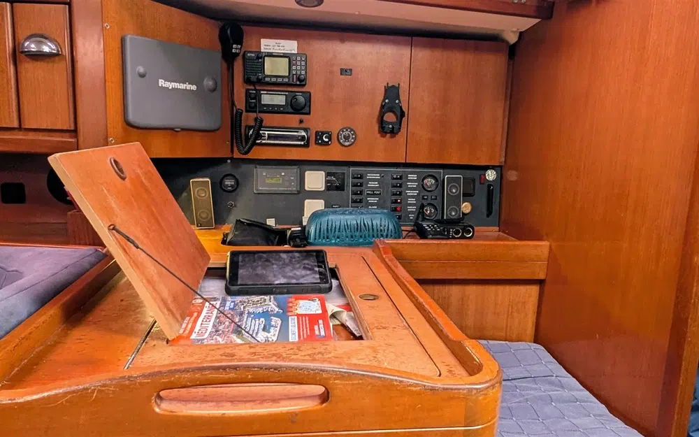 slider 14 Dufour 385