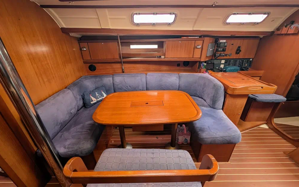 slider 15 Dufour 385 Grand Large